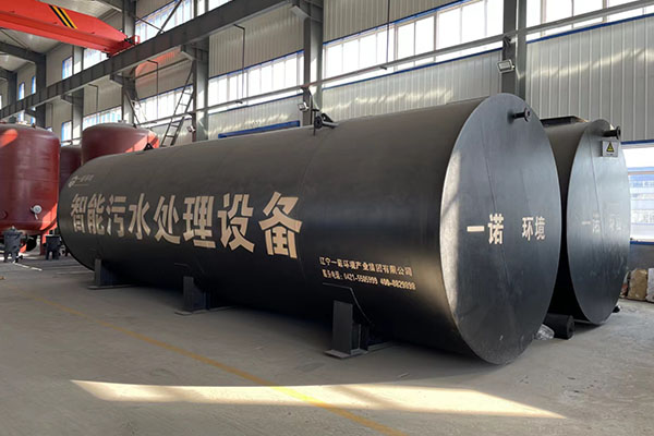一體化污水處理設(shè)備在選擇風(fēng)機(jī)時(shí)要注意些什么？